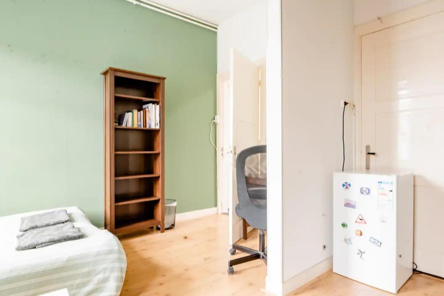 Cozy Private In Shared Apartment, Close To And Center Appartement